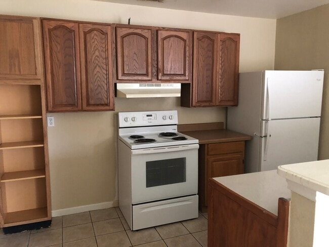 Photo - 7549 Windsor Oaks