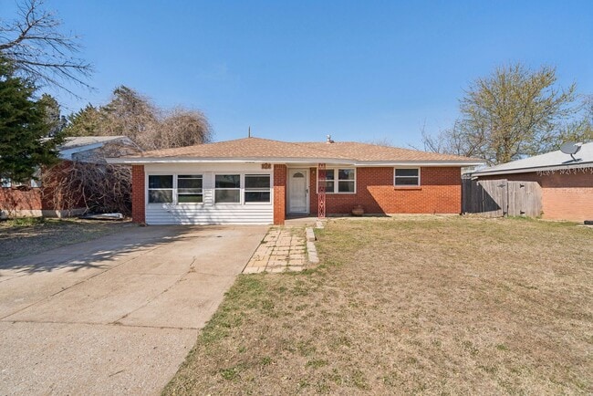 Photo - 3 bed, 1 bath home in Moore, ok
