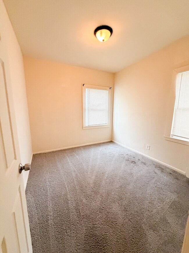 Photo - 19457 Evergreen Rd