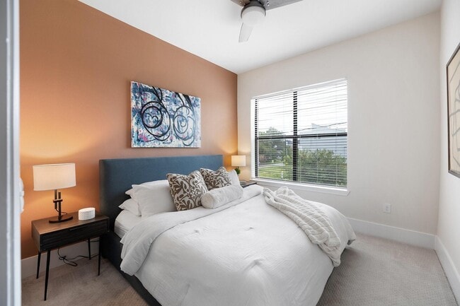 Photo - 1508 Blodgett St