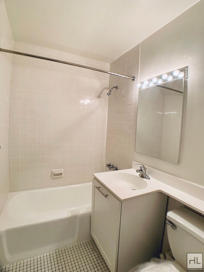 Photo - EAST 49 STREET Unidad 6M