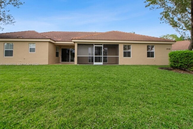 Photo - 1918 Andromeda Ln