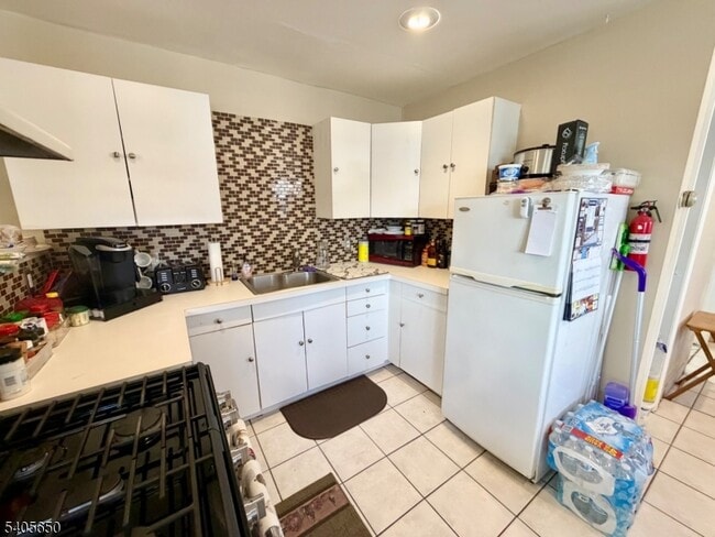 Photo - 336 Bloomfield Ave Unit 1C