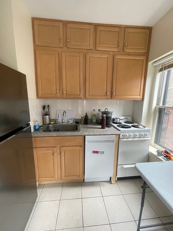 Photo - 68 Myrtle St Unit 9