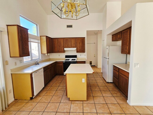 Photo - 1725 W Tumbleweed Ln