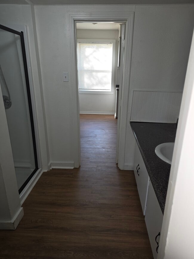 Photo - 309 Peverly St