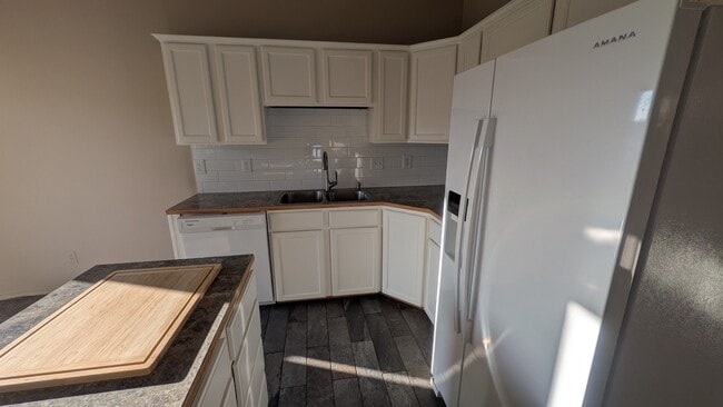 Cocina - 632 S Lawler Ave