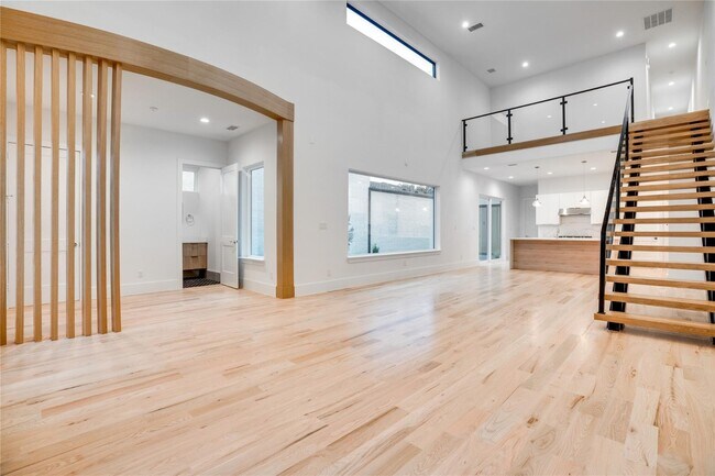 Photo - 3321 Walchard Ct