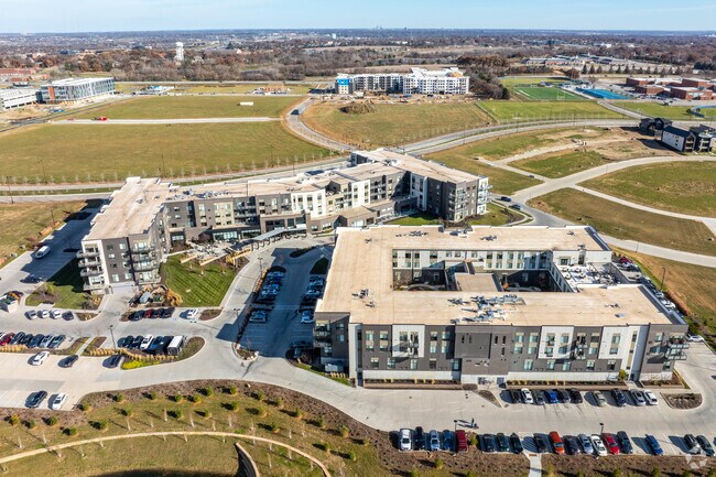 Photo - Ovation Heartwood Preserve-Independent Living