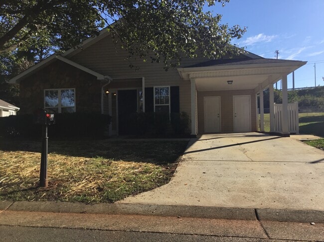 Building Photo - 133 Cameron Way Cir