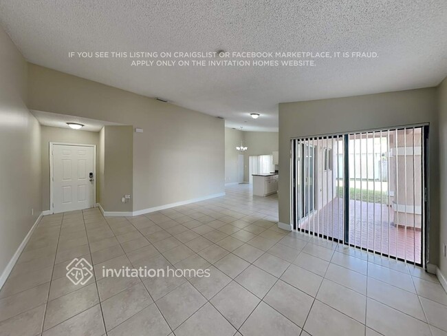 Photo - 21684 SW 98th Pl