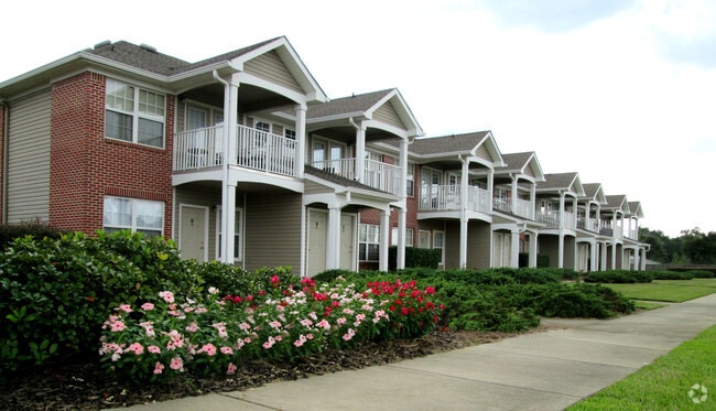 Building - Alison Pointe Rental