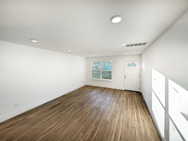 Photo - 1206 Nedra Dr