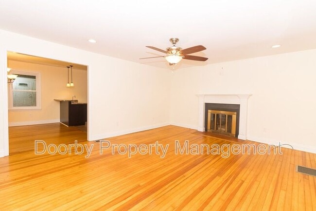 Photo - 1123 John Ross Rd