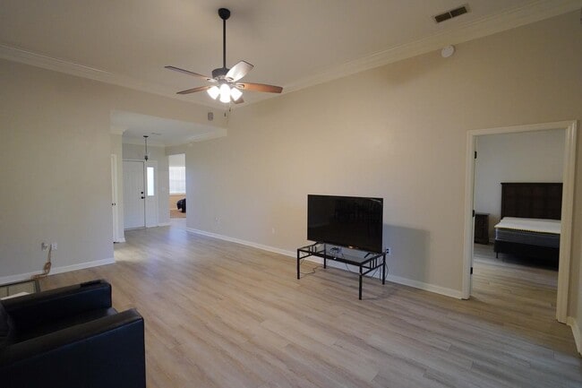 Photo - 5370 Appledore Ln