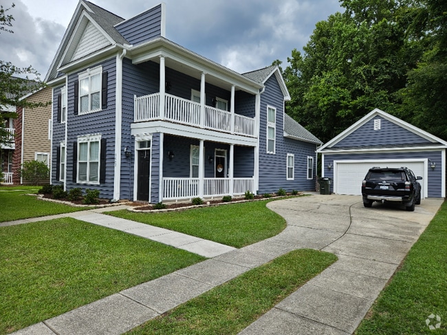 Building Photo - 1062 Moss Grove Dr Rental