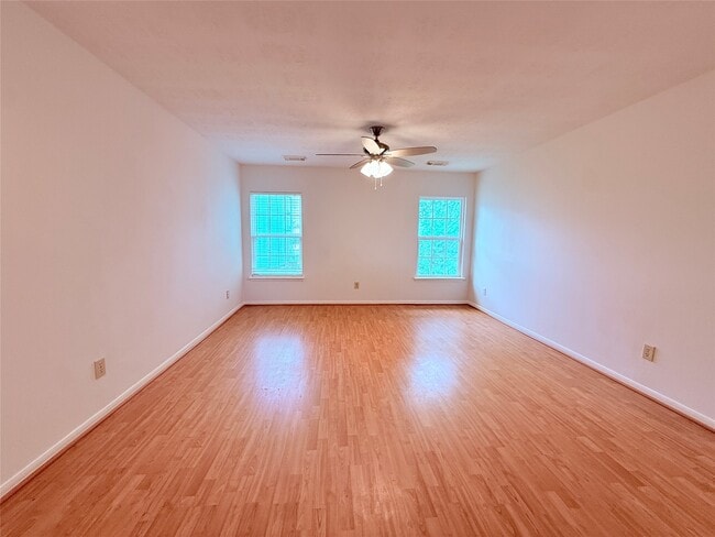 Photo - 13407 Carruth Ln