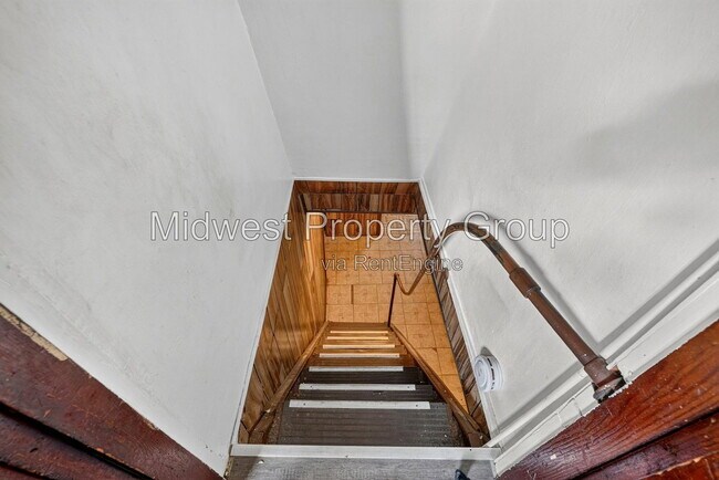 Photo - 1208 Verl Pl