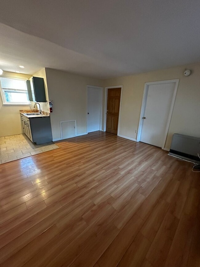 Photo - 207 S Union St Unit 207 South Union St #8