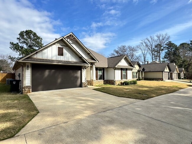 Photo - 3925 Old Omen Rd