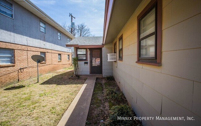 Photo - 3217 35th St Unidad A