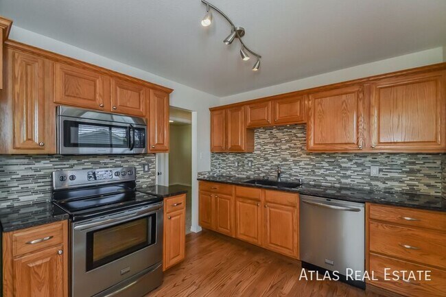Photo - 2611 Waldean St