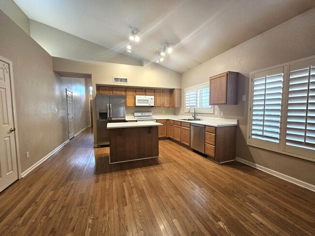 Photo - 1867 E Brentrup Dr