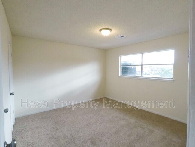 6557 Brittmoore Rd