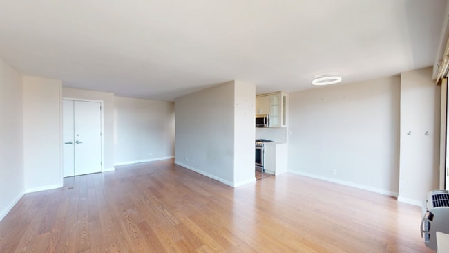 Photo - 2925 W 5th St Unit 13B