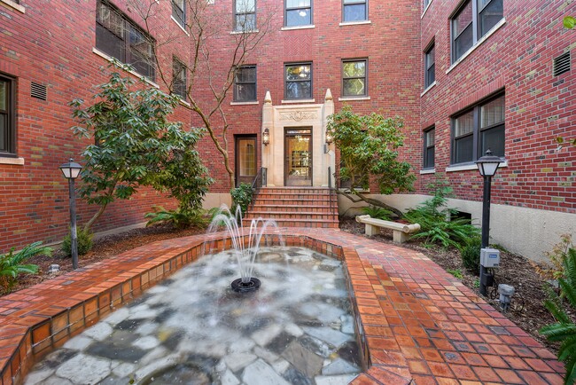 Courtyard - Glen Eden LLC