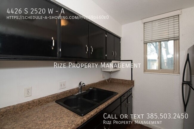 Photo - 4426 S 2520 W