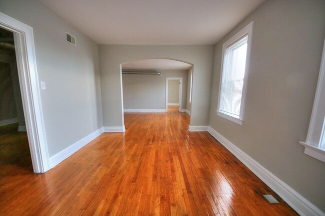 Photo - 4415-4423 S. Kingshighway Blvd. Unit 4903 2nd Flr