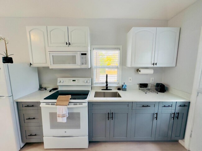 Photo - 1044 22nd Ave N