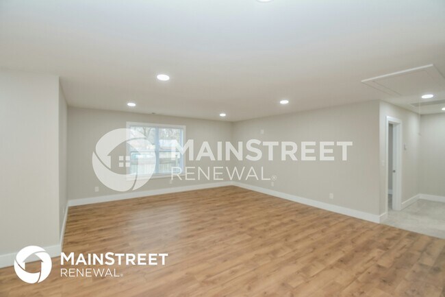 Photo - 115 Green Meadow Dr