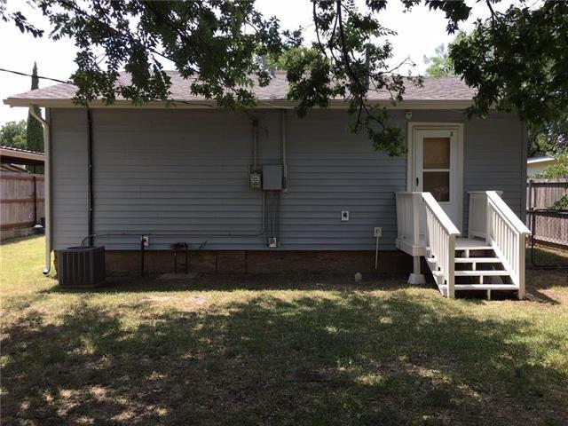 Photo - 619 Poplar St