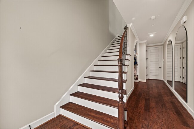 Photo - 855 Dunleigh Meadows Ln
