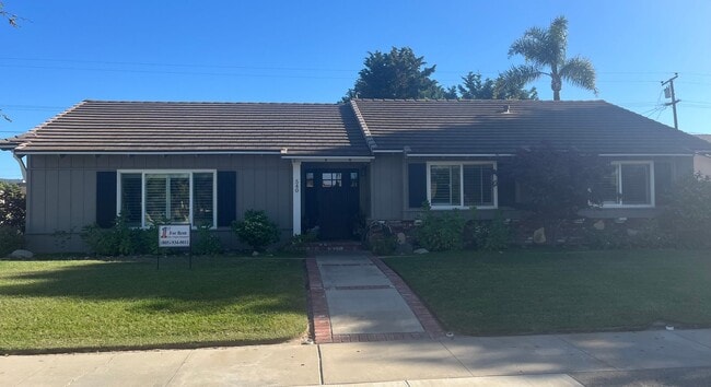 Building Photo - 316 Tallyho Rd Rental