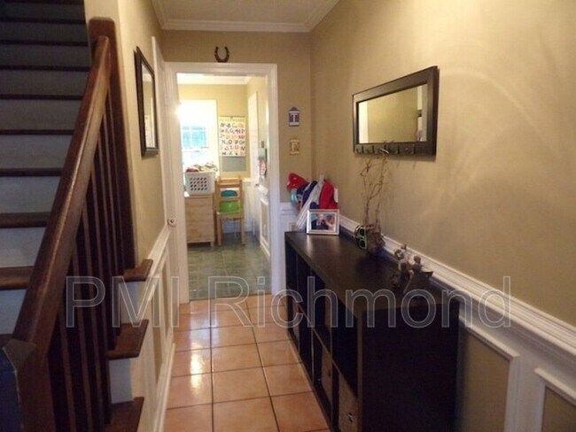 Photo - 7484 Rockfalls Dr