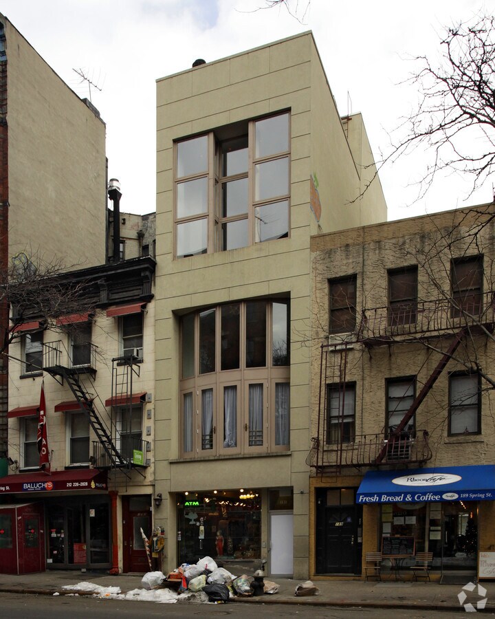 Photo - 191 Spring St