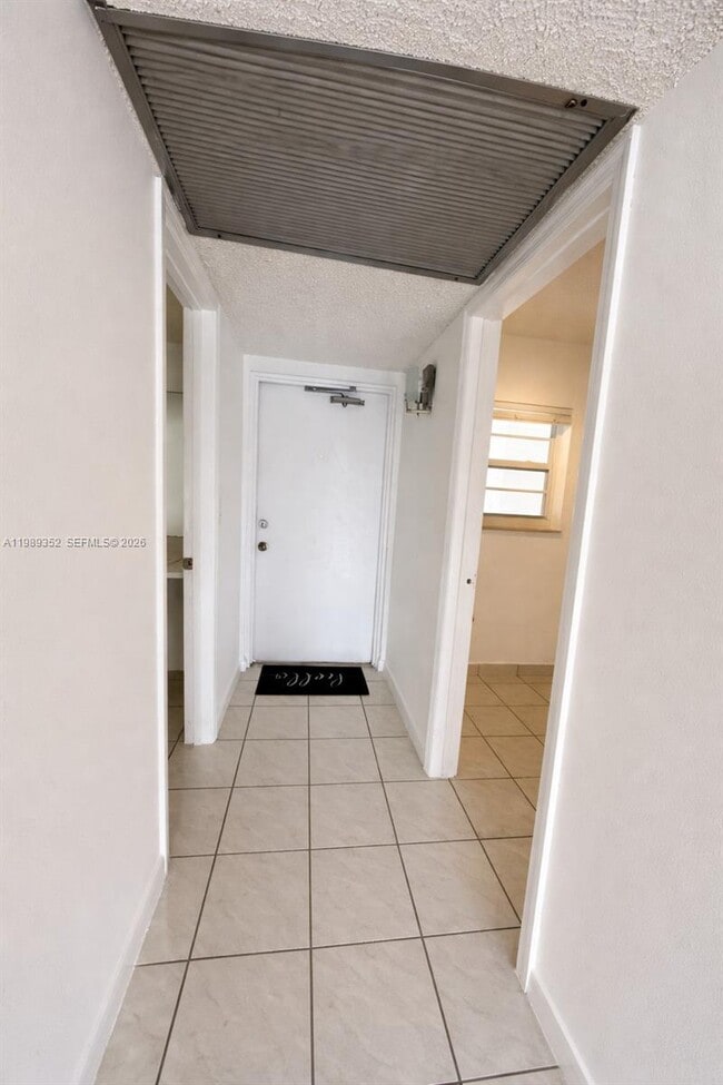 Photo - 9330 Lagoon Pl Unit 201