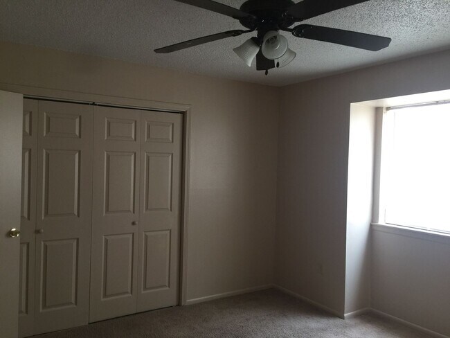 Photo - 2 bedroom 2 bath town home in a gated comm...