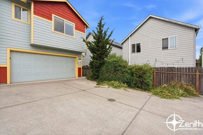 Photo - 5618 NE 74th Ct