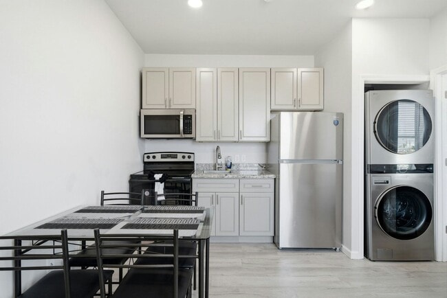 Photo - 801 Avenue K Unit G