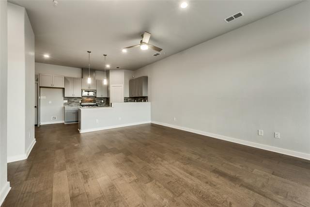 Photo - 5947 Rivendell Dr