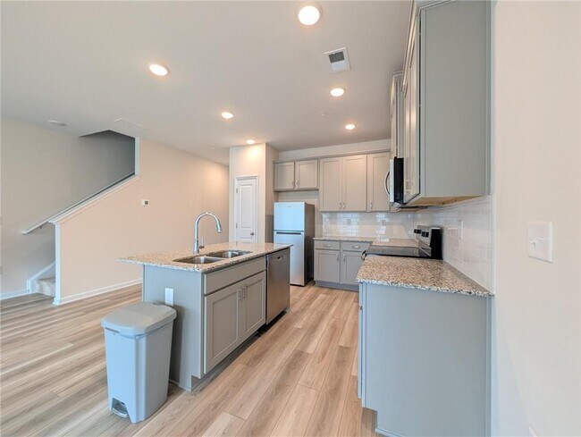 Photo - 1354 Willow Brk Cir