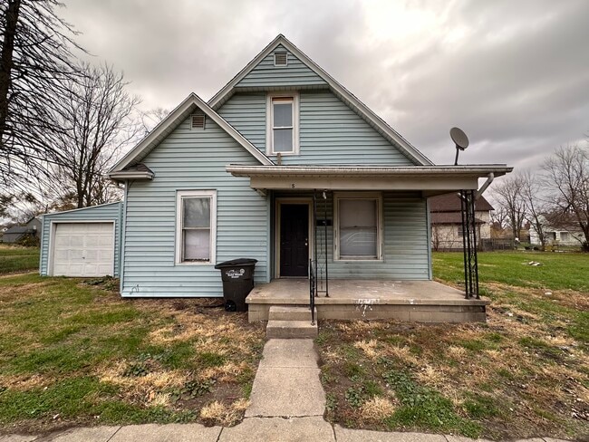 Building Photo - 705 W Seminary St Rental
