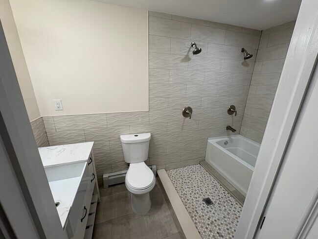 Photo - 1542 Potter Blvd Unit 1