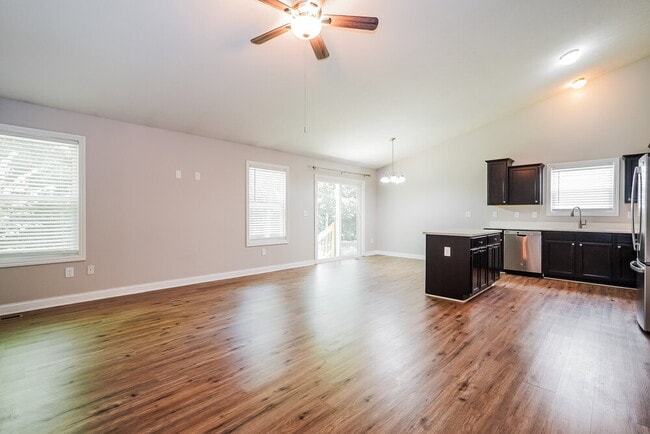 Photo - 349 Cloverhill Dr
