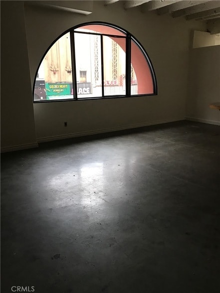 Photo - 312 W 5th St Unit M6