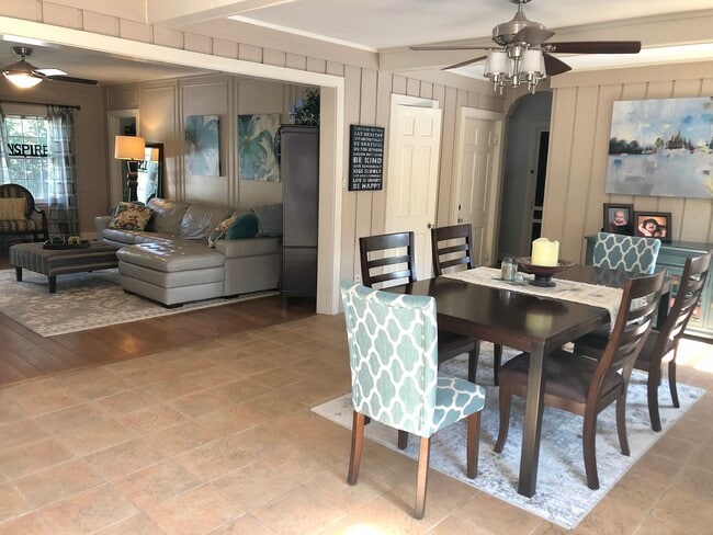 Photo - 8412 Oxford Woods Ct